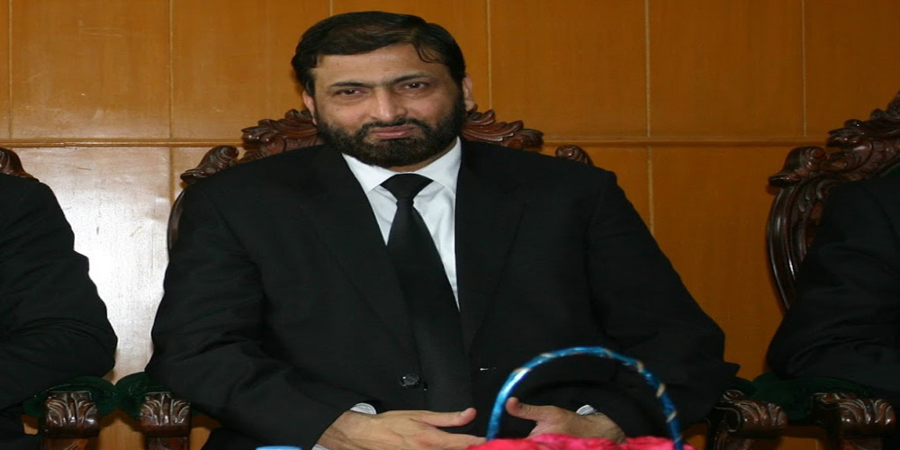 Justice Muhammad Qasim Khan takes oath as new CJ LHC