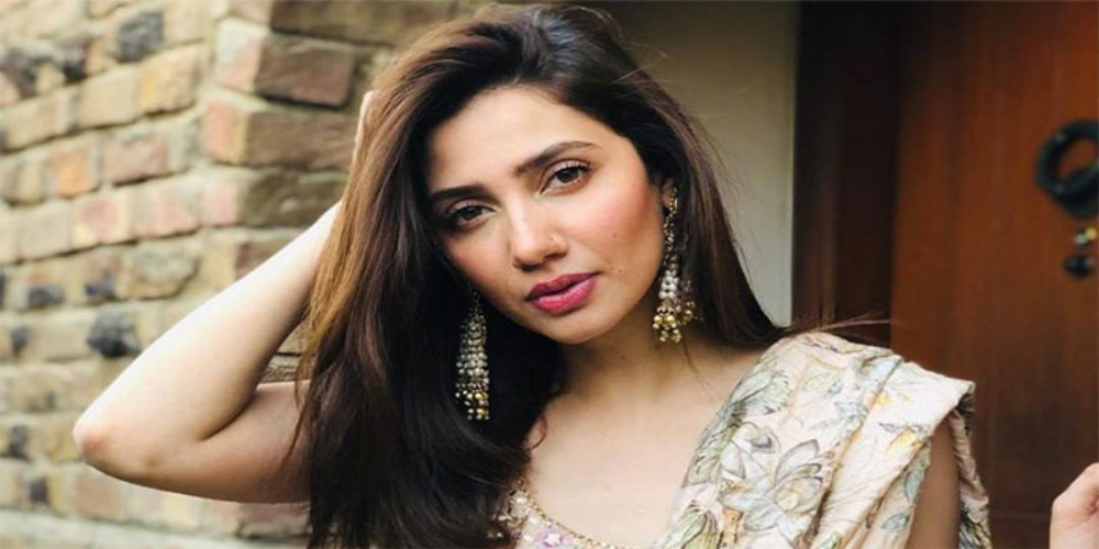 Mahira Khan deactivates her Twitter account after the troll attack