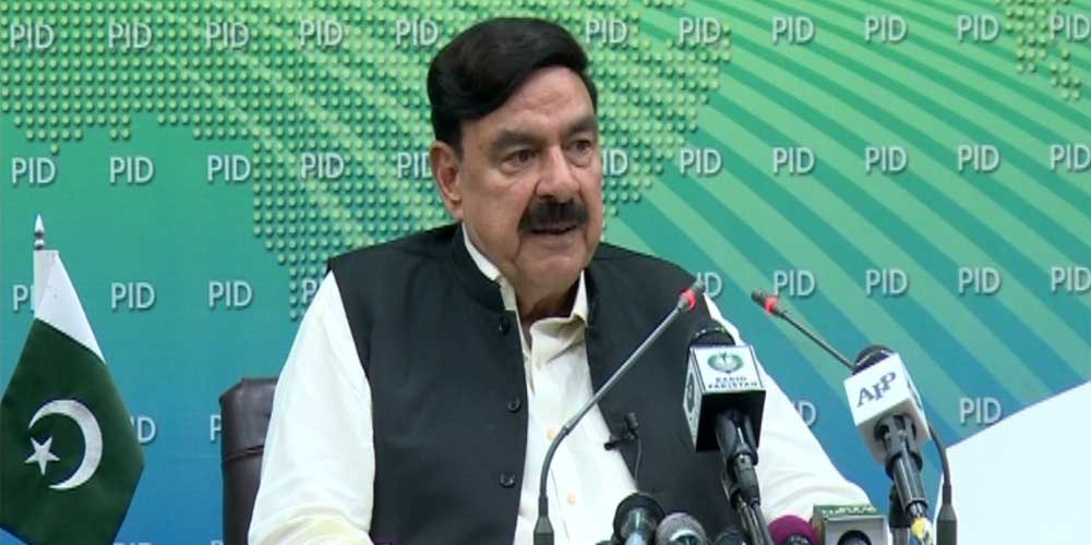 Sheikh Rasheed indicates suspension of 20 more trains amid COVID 19