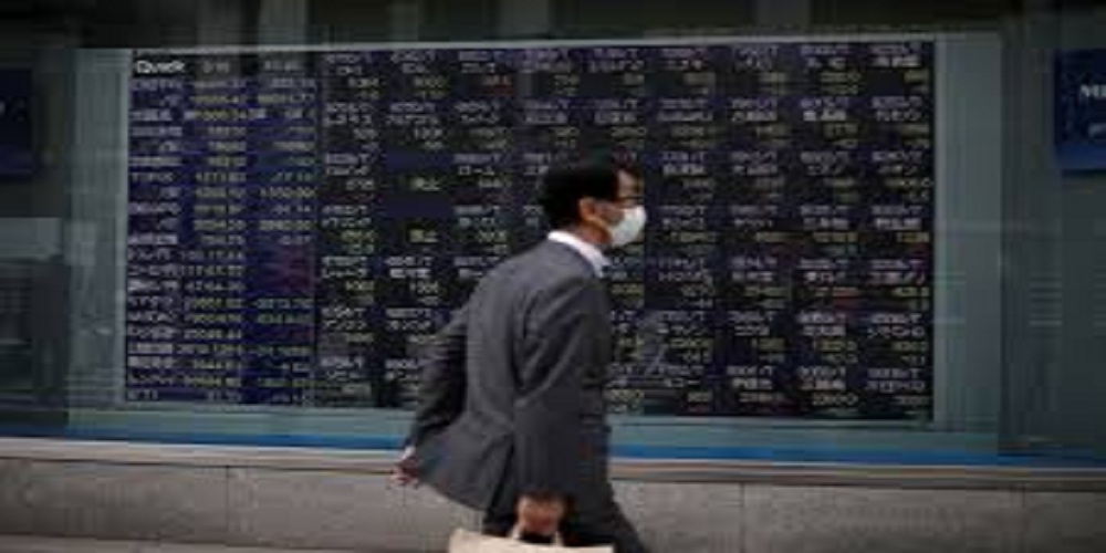 Coronavirus live updates: Asian stocks face market decrease