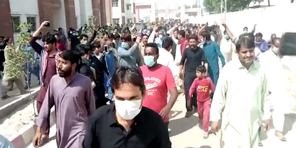 Sukkur Coronavirus patients Protest