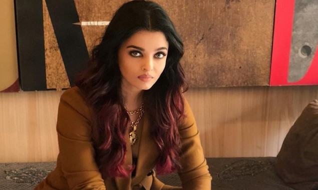 Aishwariya Rai steals the show in black lehenga