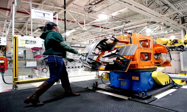 Automobile Factories in US to be closed for another two weeks amid COVID-19