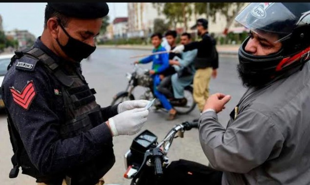 Police reduce checkpoints to normalize traffic flow whilst lockdown