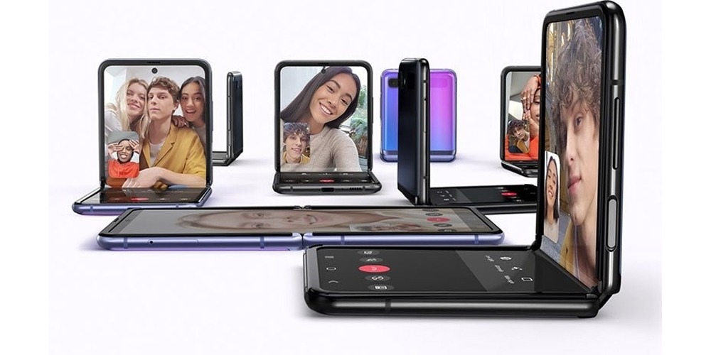 Samsung's 'inexpensive' foldable phone now available in Pakistan
