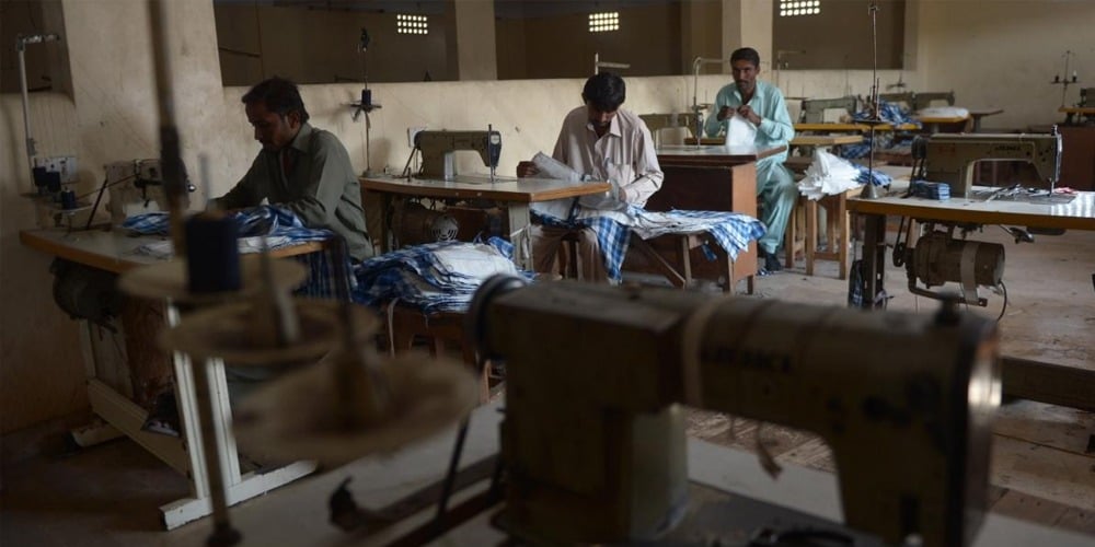Labor Day: 8 million Pakistanis fear losing their jobs due to coronavirus lockdown
