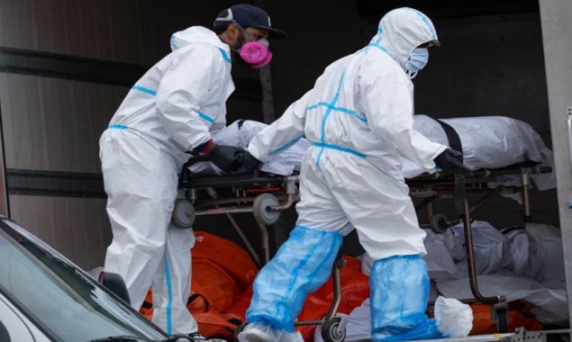 Coronavirus, Dozens of Bodies Found in Trucks and on the Floor