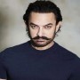 When Aamir Khan distributed wheat flour bags