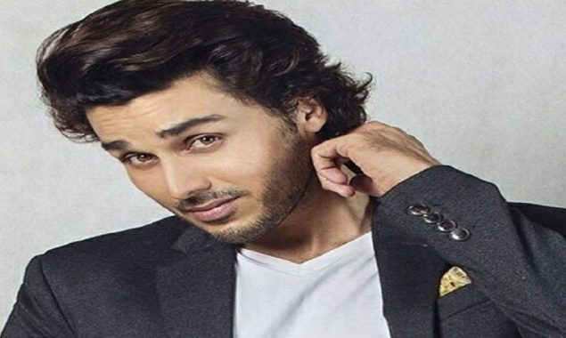 Ahsan Khan lashes out Dirilis: Ertugrul’s trollers