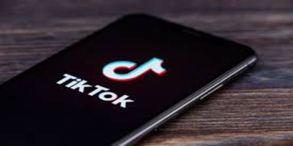 TikTok downloads decrease in April-May as users downrate the app