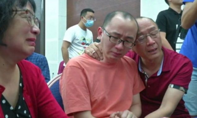 Chinese parents find son Kidnapped in hotel 32 years ago