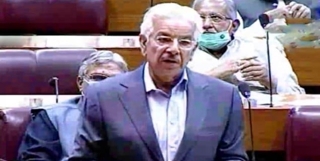 Federal govt. confused in handling country’s Coronavirus situation: Khawaja Asif
