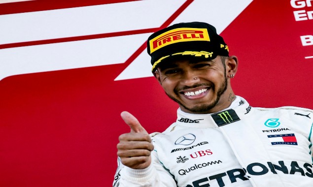 Lewis Hamilton becomes richest sportsman in UK