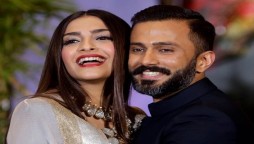 Sonam Kapoor and Anand Ahuja enjoy delectable meals in Italy