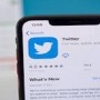 Twitter makes it easier for iOS users to see “retweets with comments”