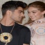 Gigi Hadid, Zayn Malik treat fans with their stunning mirror selfie