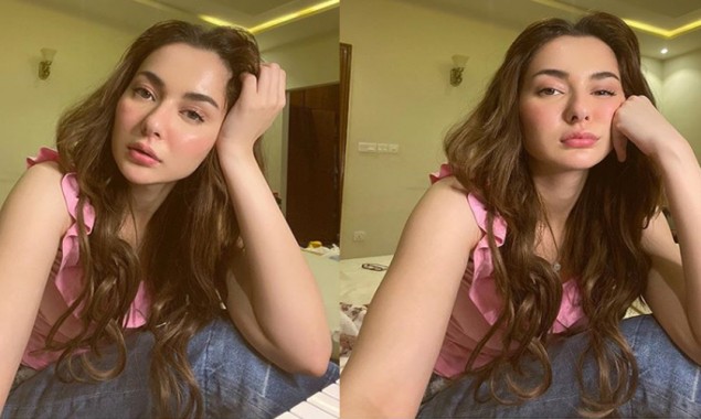 Hania Aamir learns playing ukulele during bore quarantine days