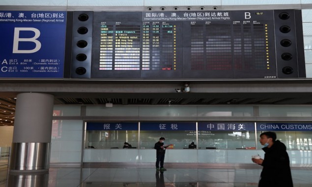 Beijing cancels flights, shuts schools as new wave of COVID-19 outbreaks