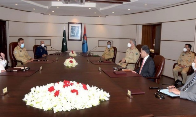 Armed Forces chiefs Visit ISI Headquarters