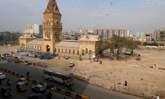 Sindh govt to seal coronavirus hotspots in Karachi