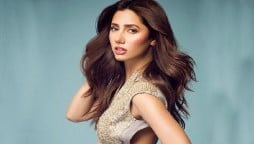 Mahira Khan confesses her love for beau Salim Karim