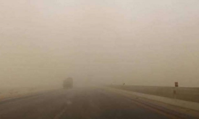 PMD expects dust raising winds in Sindh today
