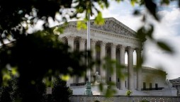US Supreme Court strikes down law limiting abortions