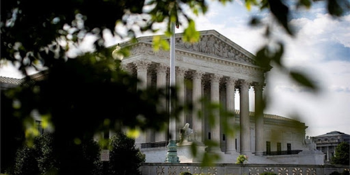 US Supreme Court strikes down law limiting abortions