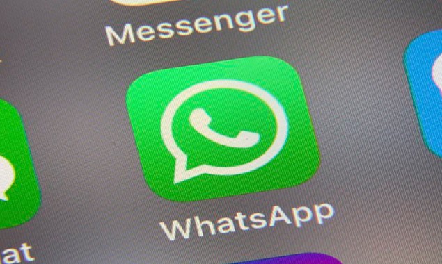 Few easy steps to remove participants from WhatsApp group