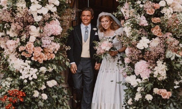 Princess Beatrice & Edoardo Mapelli Mozzi release official wedding photos