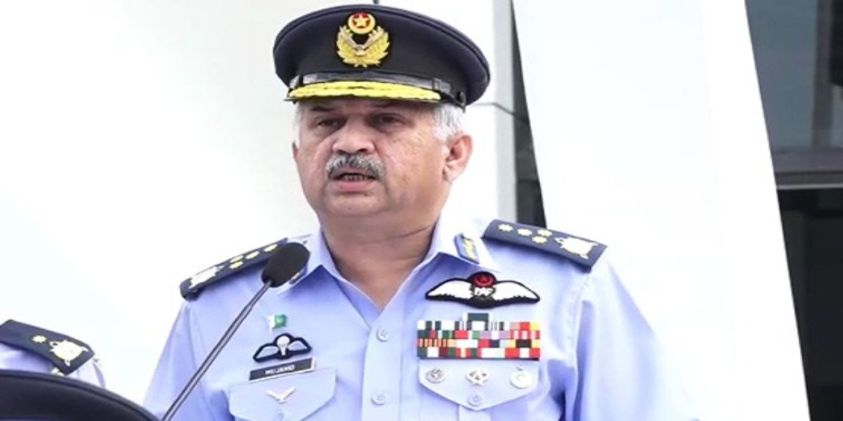 Chief of Air Staff visits Operational Base and Special Services Wing of PAF