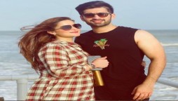 Aiman & Muneeb spend romantic afternoon at beach