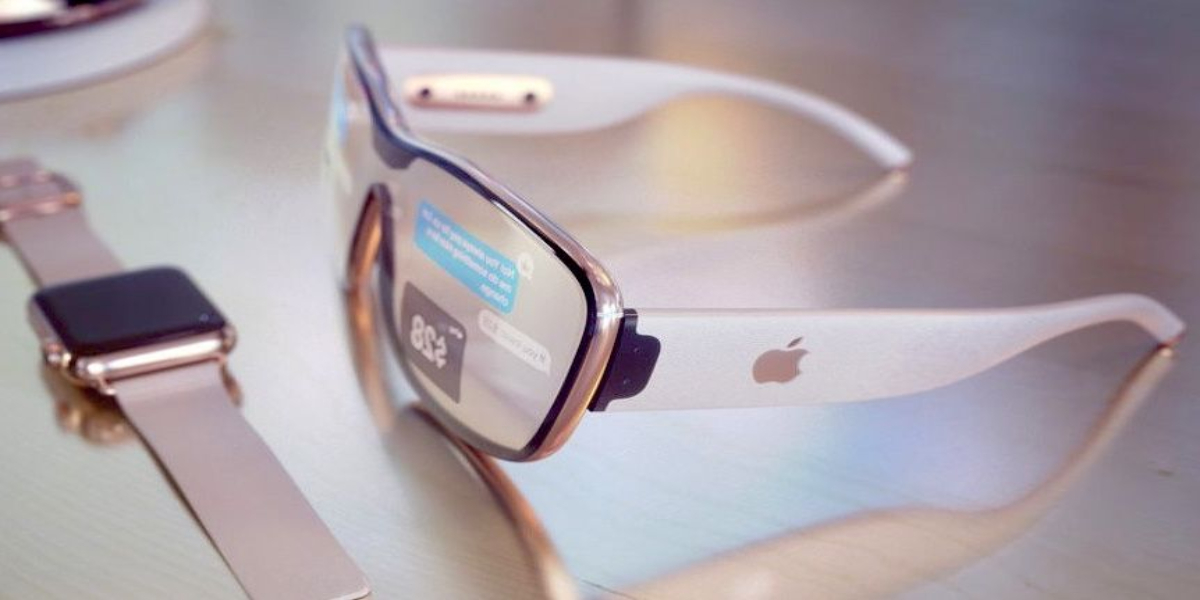 Apple smart glasses