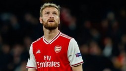 Arsenal’s Shkodran Mustafi to miss FA Cup final with hamstring injury