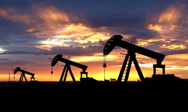 Brent crude trades at $45.05 per barrel at decrease