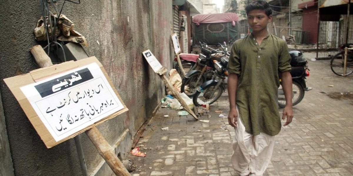 Karachi Rain: Fear of electrocution incidents rise as first spell pounds