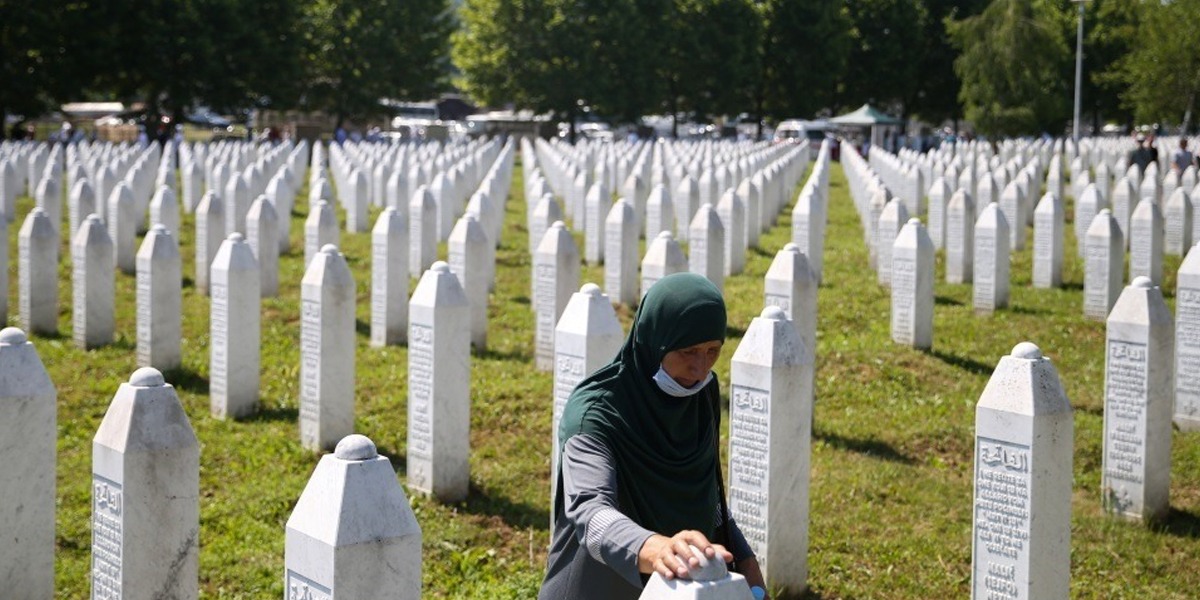 Bosnia: 25 years of Muslim genocide in Srebrenica