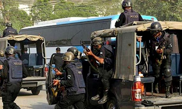 Chilas: Five CTD officials martyred during raid