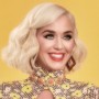 This 19-year-old redesigns Katy Perry’s new album cover “Smile”