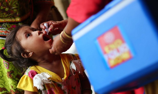 Polio campaigns resume in Afghanistan and Pakistan