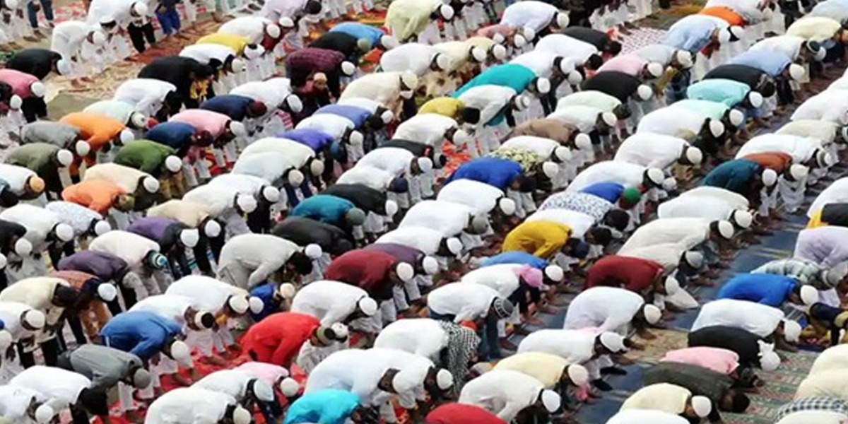 India decides to impose a strict ban on Eid prayers