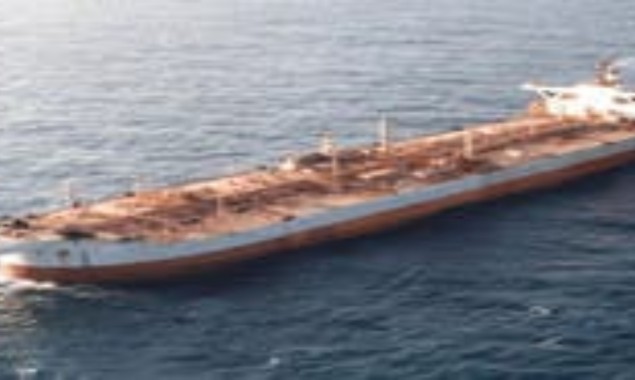 Ship ‘Safer’ anchored at Yemeni port considered threat to world