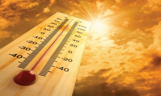 Karachi receives hot weather as temperature reaches 38 °C