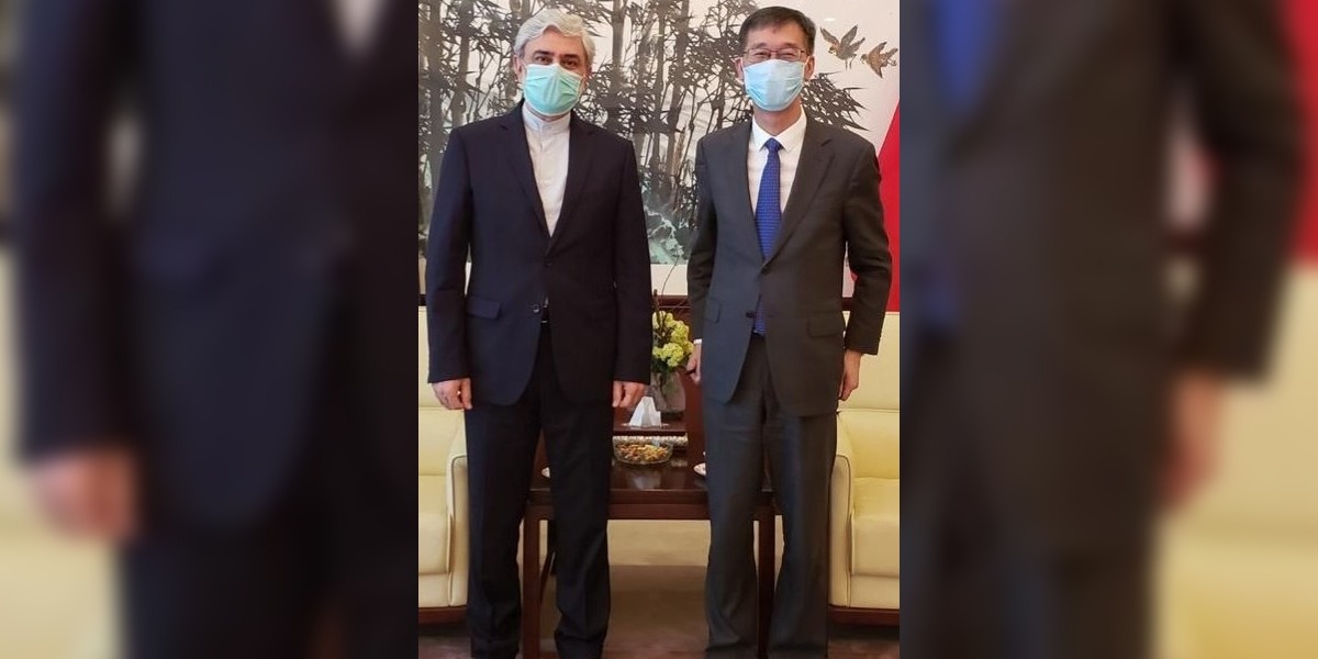 Iranian Ambassador calls on his counterpart at Chinese Embassy