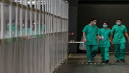 China sends health team to Hong Kong for coronavirus testing