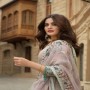 Aiman Khan hits 7 million followers on Instagram