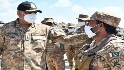 COAS visits troops working along Pak-Afghan Border in North Waziristan