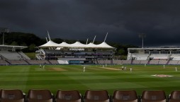 EngVsPak: Rain interrupts the second innings of the third Test