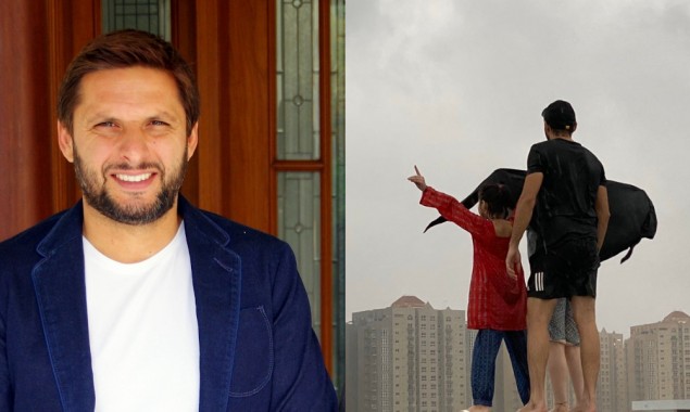 Shahid Afridi enjoys rain with family