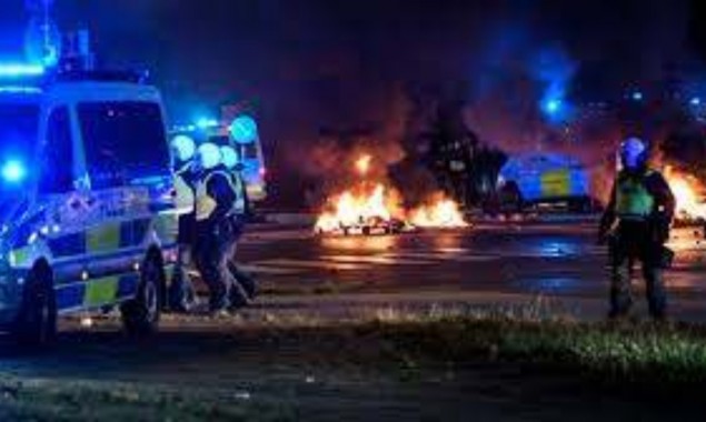 Sweden: Protest against Quran-burning turns violent